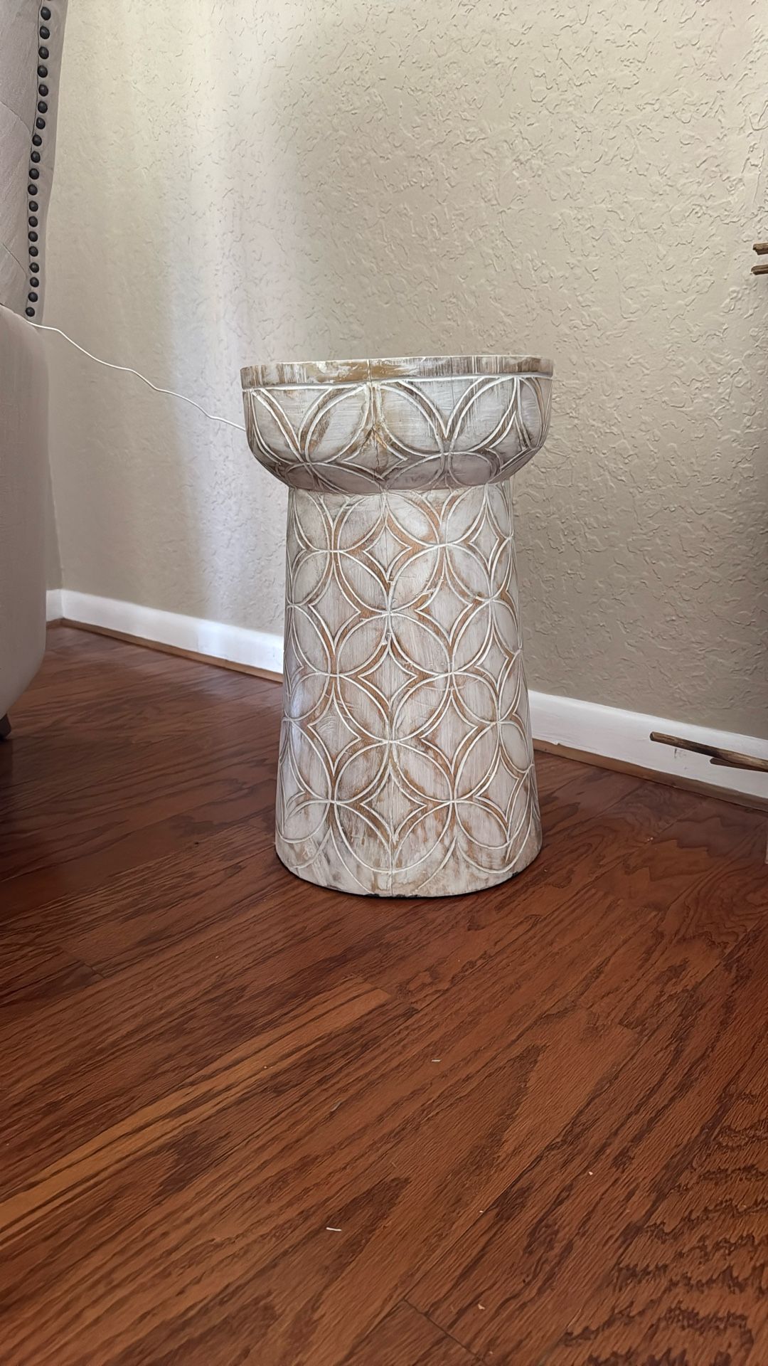 Accent Table