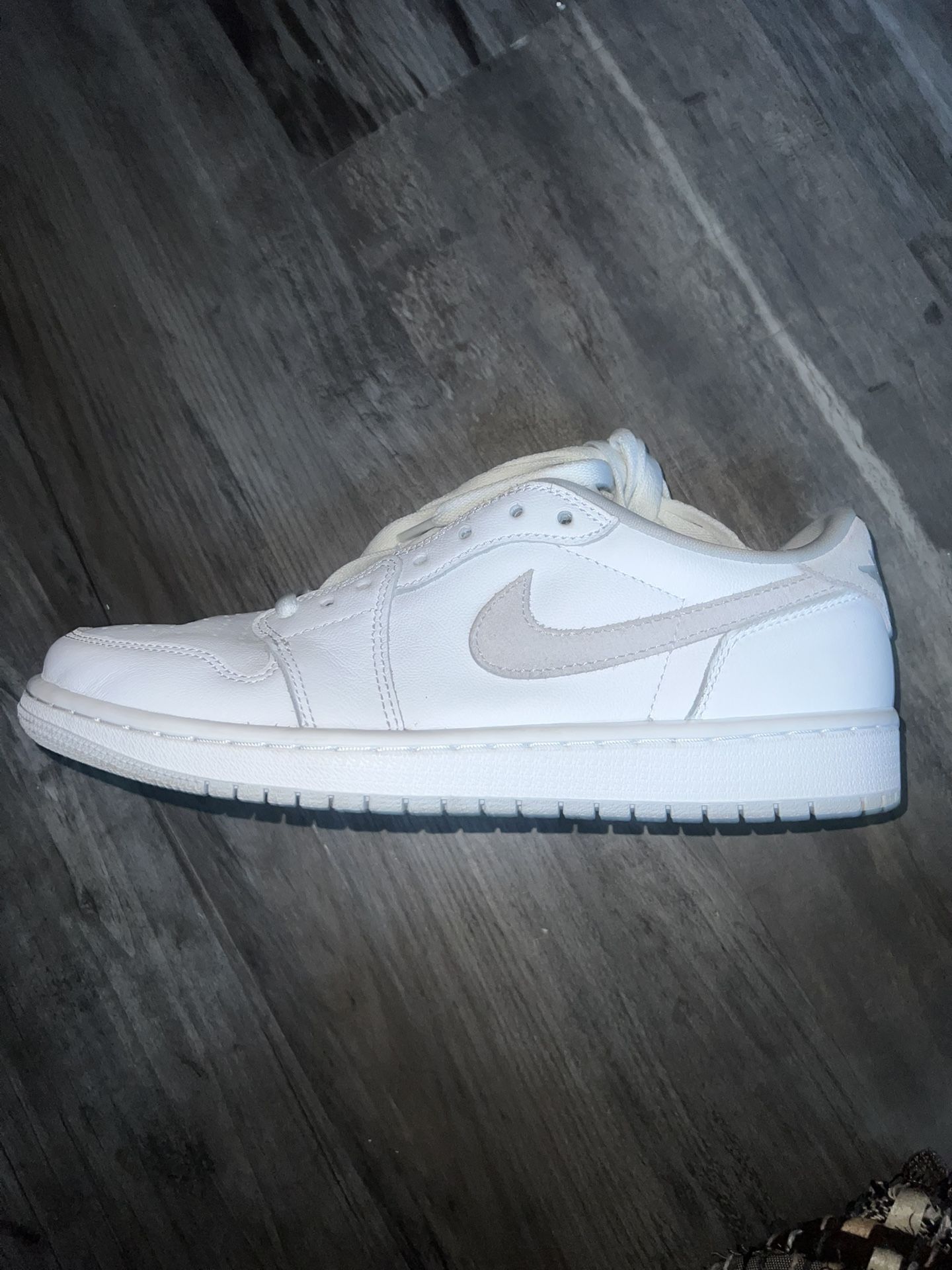 Nike Air Jordan Retro 1 Low Og White Grey Size 9.5