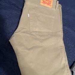 Levi’s 512