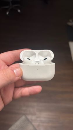 AirPods