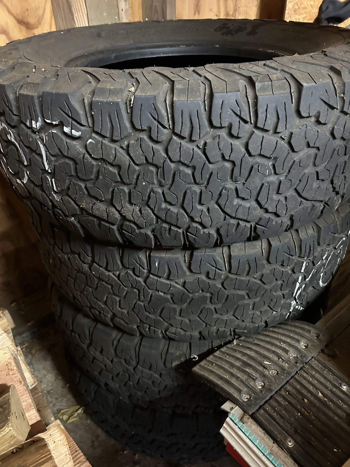 BF Goodrich KO2 17” Tires