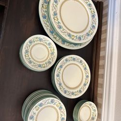 Complete China Set 8 Piece