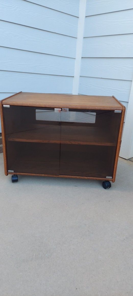 TV Stand with Wheels- GLASS doors !