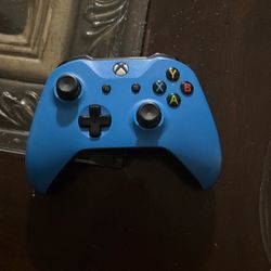 Blue Xbox One Controller 
