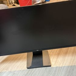 LG Monitor