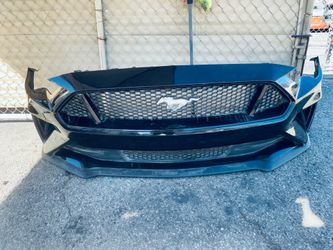 2018-2023 FORD MUSTANG GT FRONT BUMPER W/ LOWER, UPPER & lip OEM