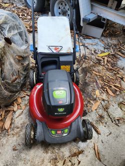 Toro 60V Flex-Force 21" Self-Propelled Lawn Mower