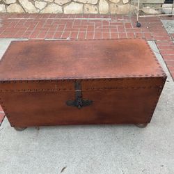 Mexican/Spanish Colonial Style Studded Leather Baúl Storage Chest