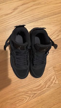 Jordan 4 Black Cat