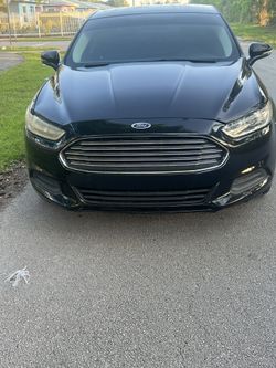 Ford Fusión 2013. 196.000 Mias Ribil Tituló