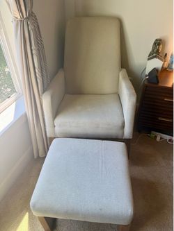 Upholstered Rocking Chair with foot rest - Light Beige