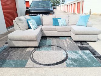 Large Sectional Couch 