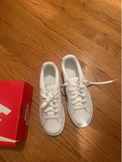 Nike court Royale