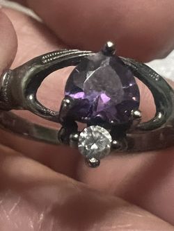 10k Black Gold  /amethyst Size 8