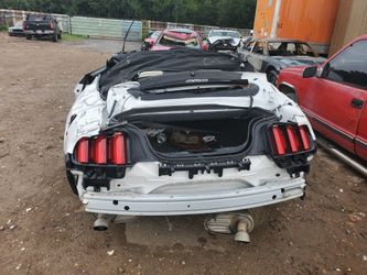 2017 FORD MUSTANG FOR PARTS ONLY