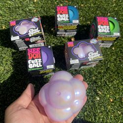 Needoh Cloud Pleaser Squishy Toy