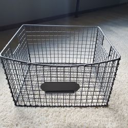 Metal Wire Storage Basket 