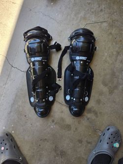 Kids catchers shin guards
