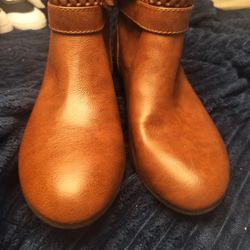 American Eagle Ankle Brown Boots
