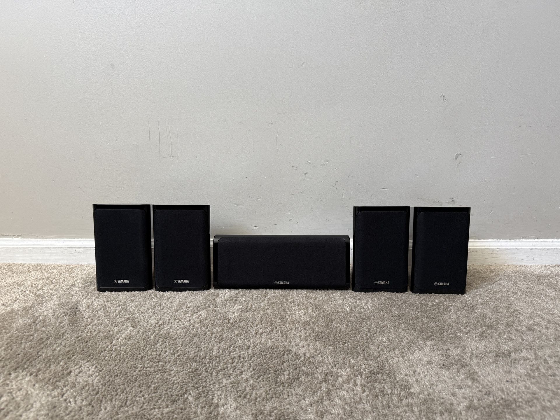 Yamaha 5 Home Theater Surround Satellite Speakers