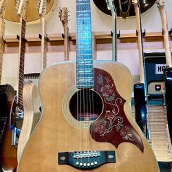 Yamaha FG-300 Nippon Gakki Red Label Acoustic Guitar with original case