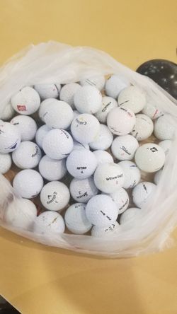 100 balls Mixed Brands.