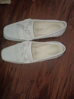 White Leather Loafers with Bow Detail