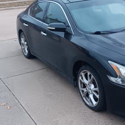 2014 Nissan Maxima