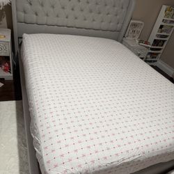 Queen Bed For Sale 
