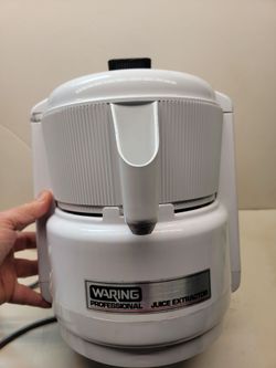 Waring Professional Juice Extractor