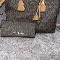 Michael Kors purse with matching wallet