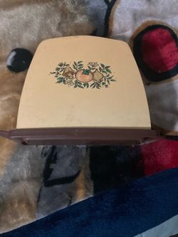 Vintage Vegetable Print Lid or Trivet