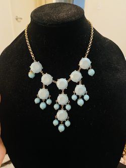 Beautiful Design Necklace 