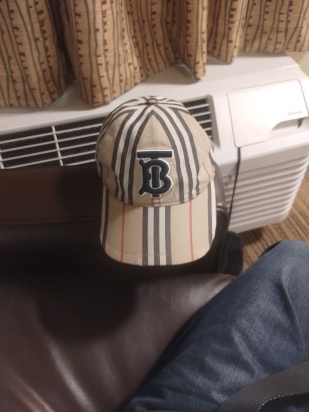 Burberry Cap