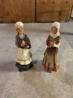 Vintage Pacific Rim "Cubist" Pilgrim figurines, part of the Thanksgiving Harvest Bounty collection