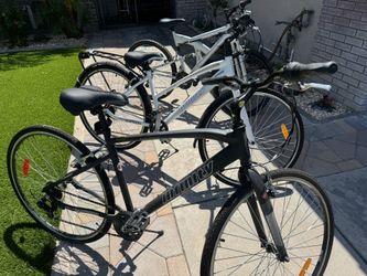 Men's Infinity 7 Speed Hybrid bike $160