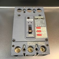 "NEW Siemens 200A Main Breaker