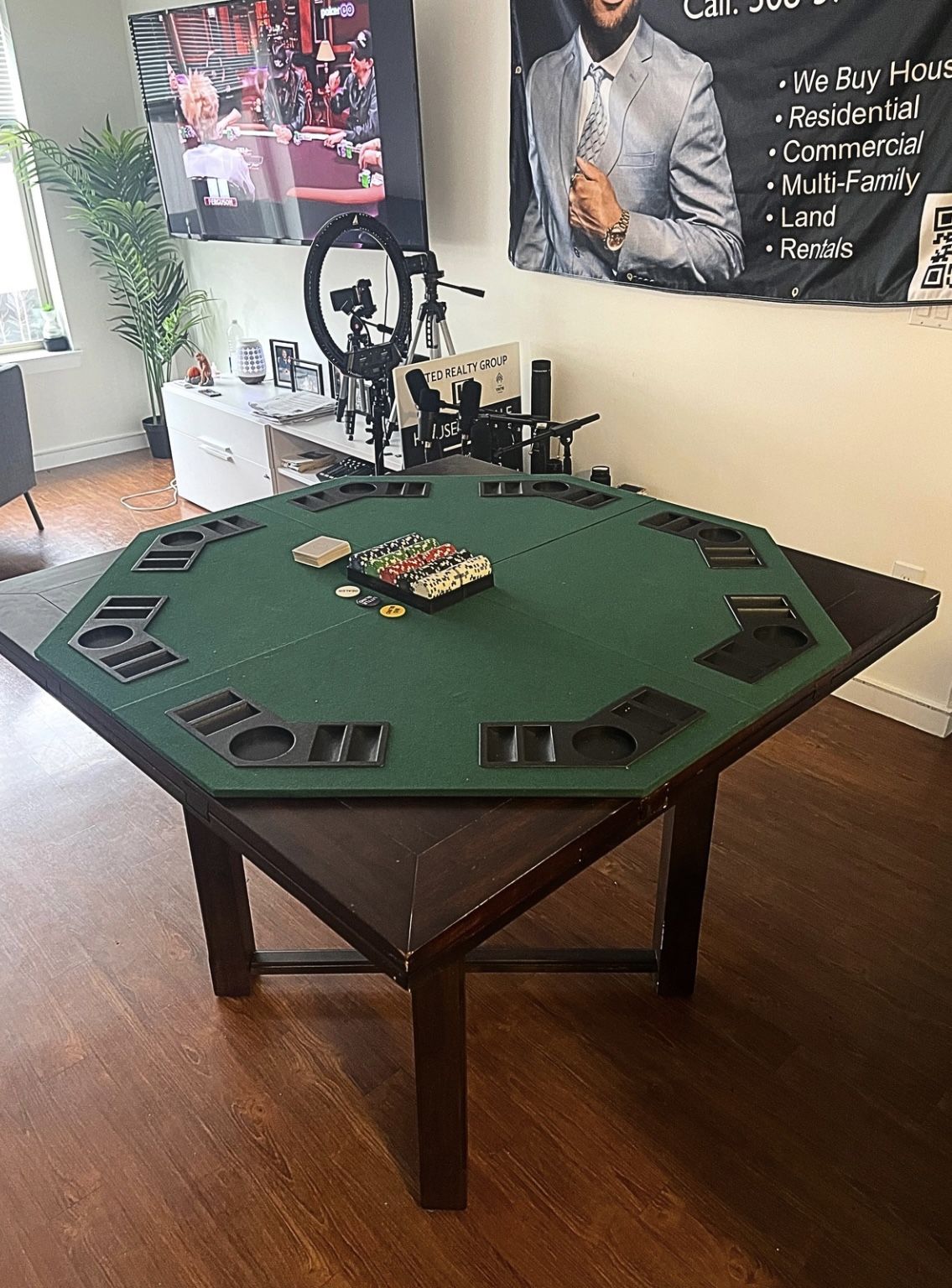 Poker Table / Dining Table