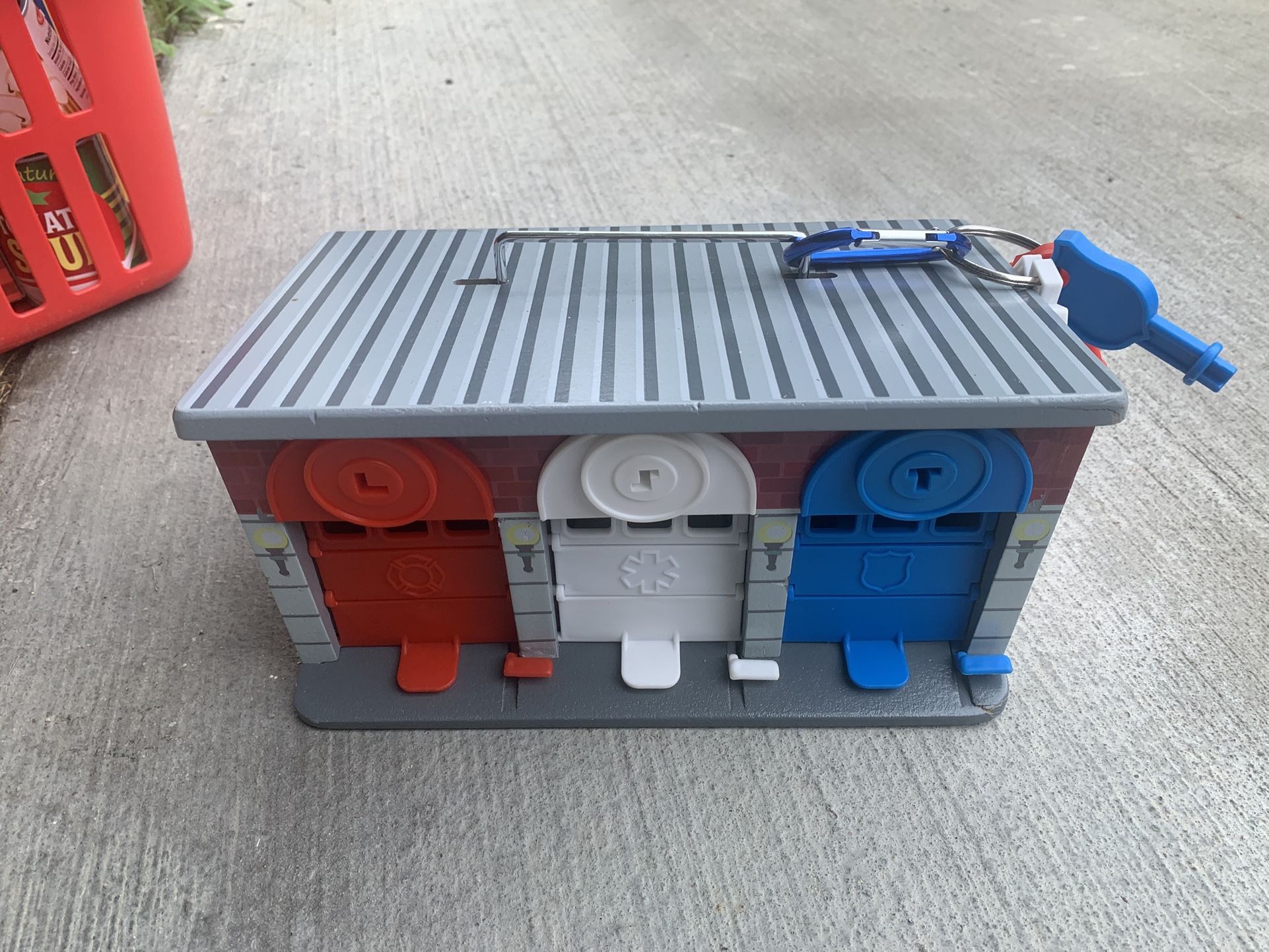 Melissa & Doug Kids Toy Garage Emergency Cars! $5