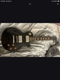 Epiphone Les Paul standard guitar