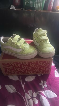 Kids shoes