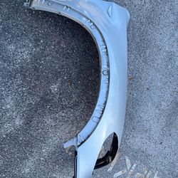 2011-13 BMW X5 PESSENGER SIDE FENDER OEM