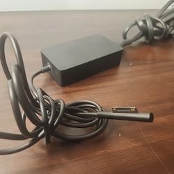 Microsoft Surface 1963 39W AC Power Supply Adapter Charger