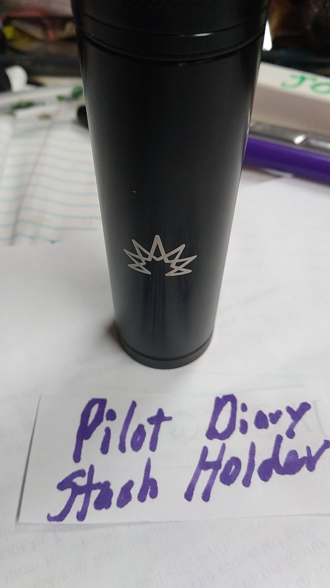Pilot Gary stash Holder & Grinder