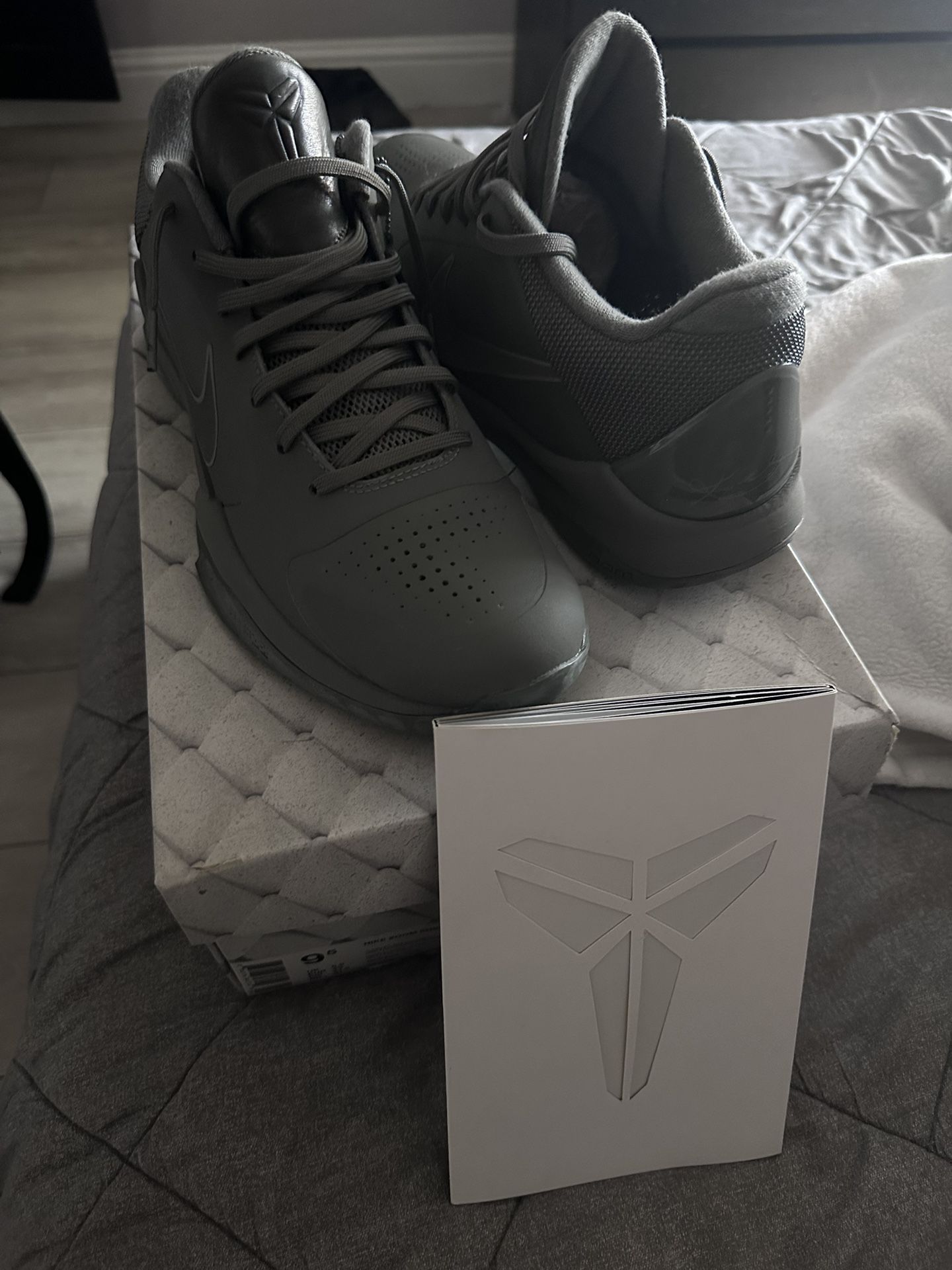 Kobe 5 Nike Shoes