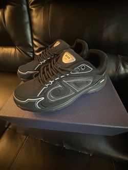 Dior b30 with box