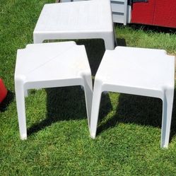 Plastic End / Side Tables