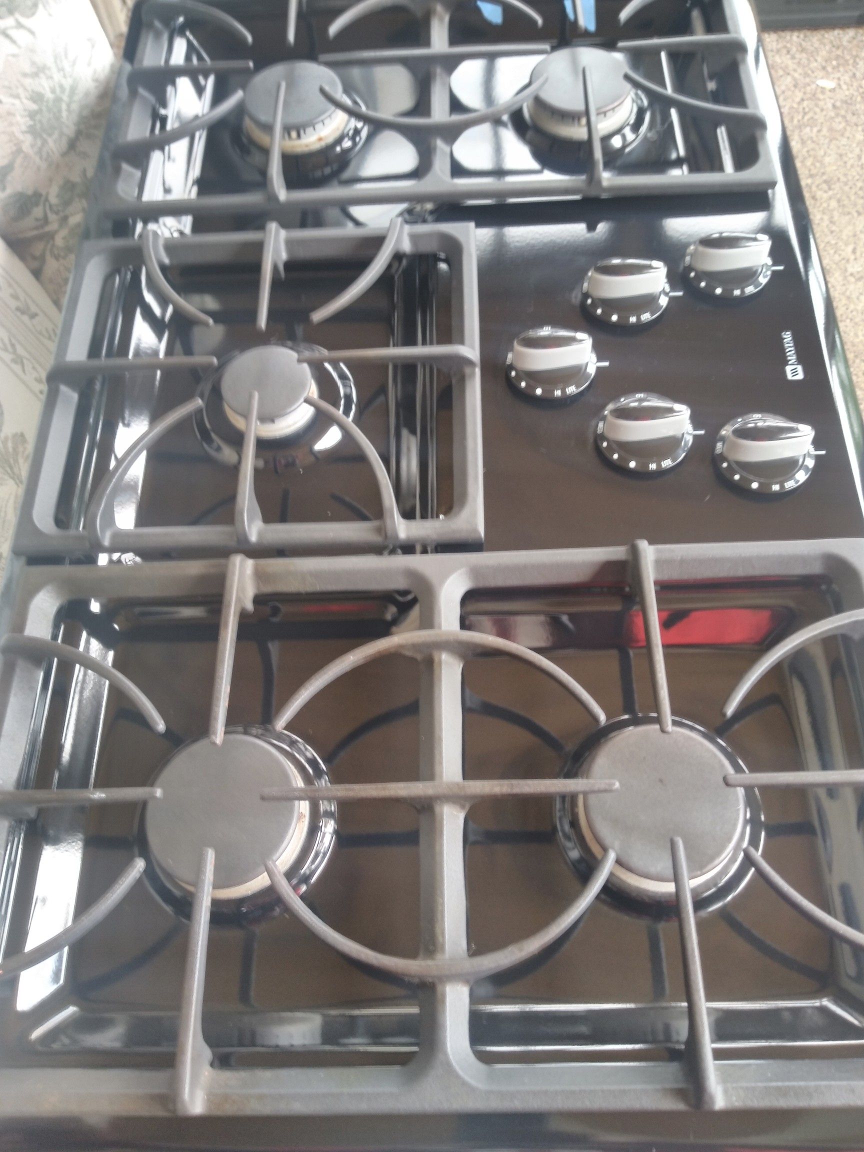 Maytag 5 burners cooktop gas stove