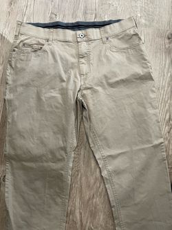 Men’s Straight Khaki Pants 38”x32”