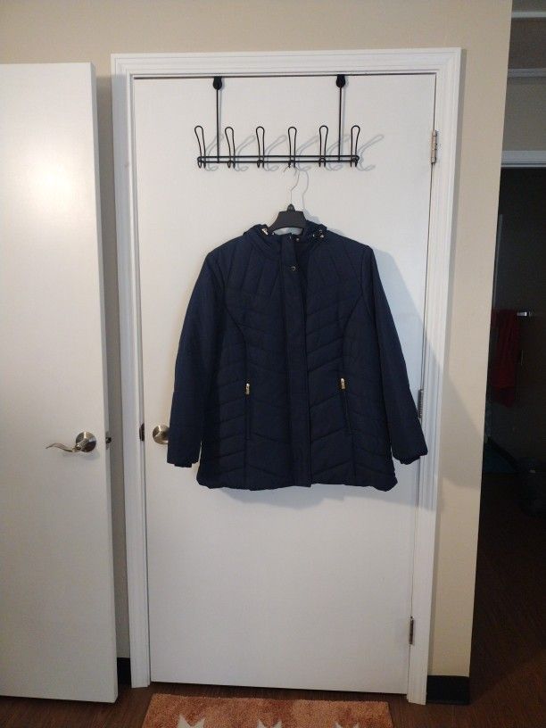 NAVY BLUE LIZ CLAIBORNE COAT
